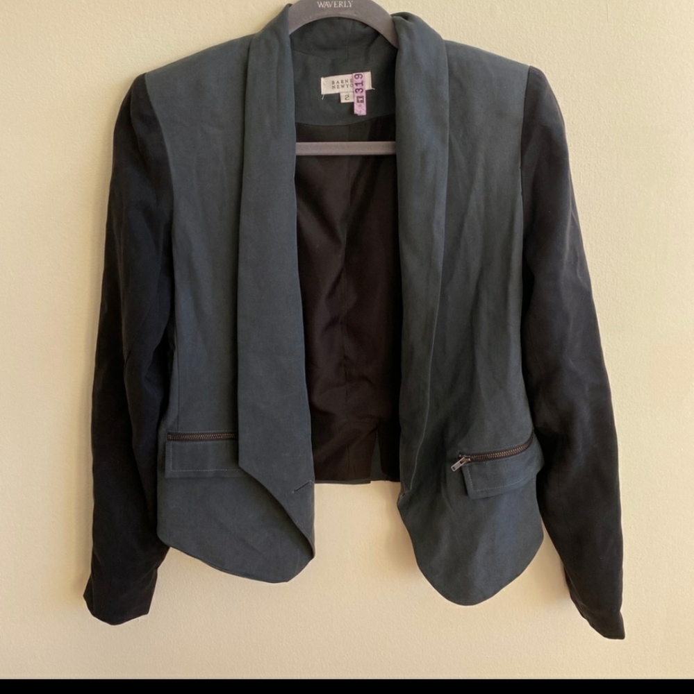 Barney’s New York Two Toned Blazer Sz 2
